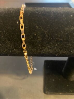 Delicate Gold Link Bracelet - Women's Jewelry